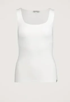 Discount Bo Top T-shirts & Tops