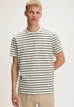 Sale Feer T-shirt T-shirts