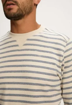 Clearance Griffin Longsleeve T-shirts