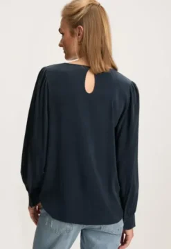 Hot Kiyani Blouse Blouses