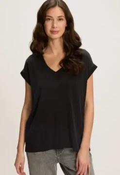 New Klea T-shirt T-shirts & Tops