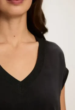 New Klea T-shirt T-shirts & Tops