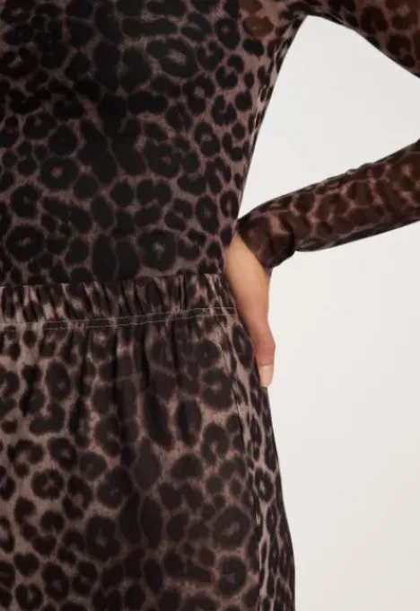 Online Marci Rok Lang Rokken