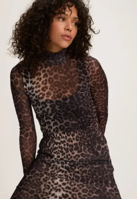 Online Marci Rok Lang Rokken