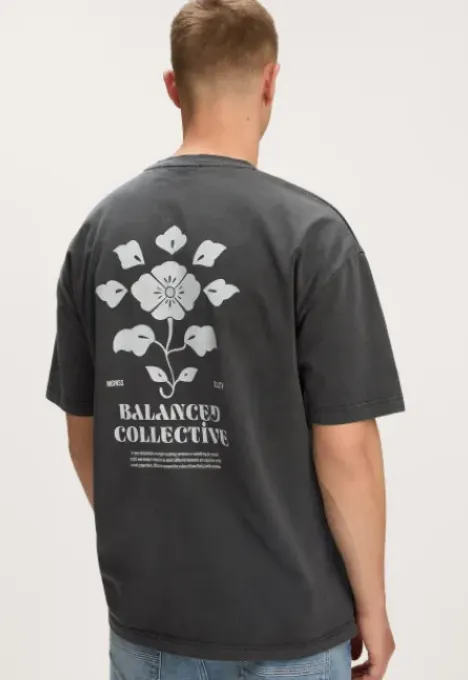 Best Meadow T-Shirt T-shirts