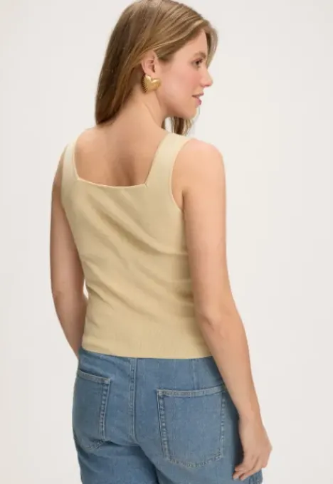 Merche Top T-shirts & Tops