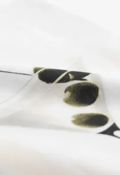 Hot Mino T-shirt T-shirts