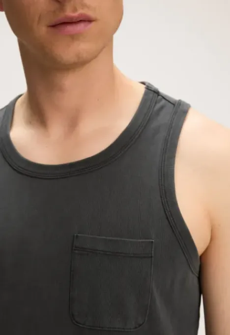 Hot Moker T-Shirt T-shirts