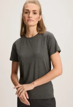 Discount Salome T-shirt T-shirts & Tops