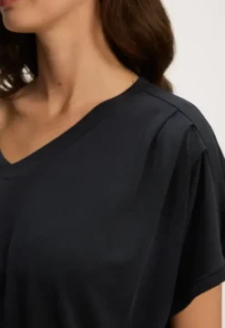 Clearance Sanne T-shirt T-shirts & Tops