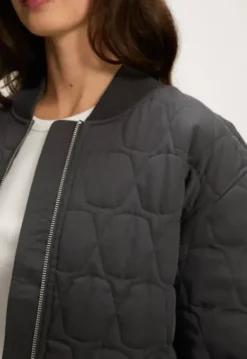 Online Toscha Jack Jassen