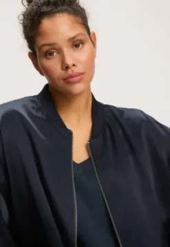 Tulsie Bomber Jacket Jassen